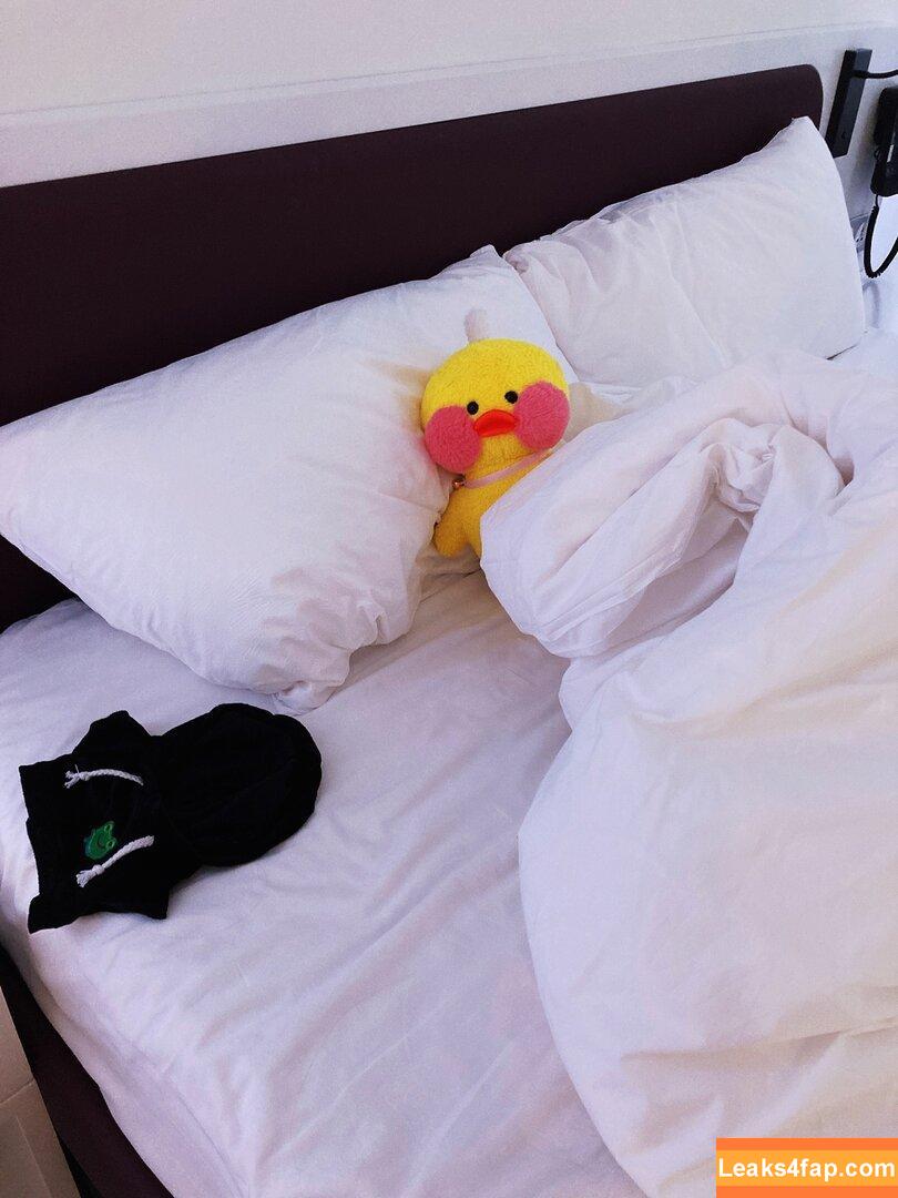 Oladushek11 / Natasha Roik leaked photo photo #0203