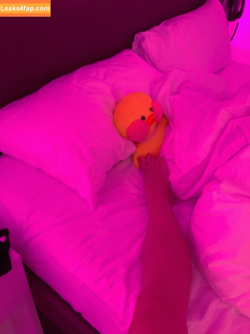 Oladushek11 / Natasha Roik leaked photo photo #0204