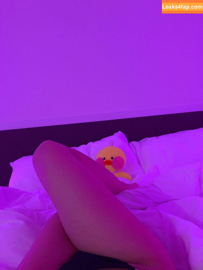 Oladushek11 / Natasha Roik leaked photo photo #0208