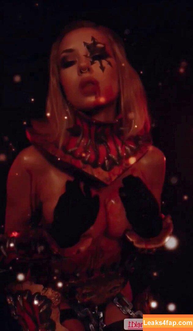 Oladushek11 / Natasha Roik leaked photo photo #0263