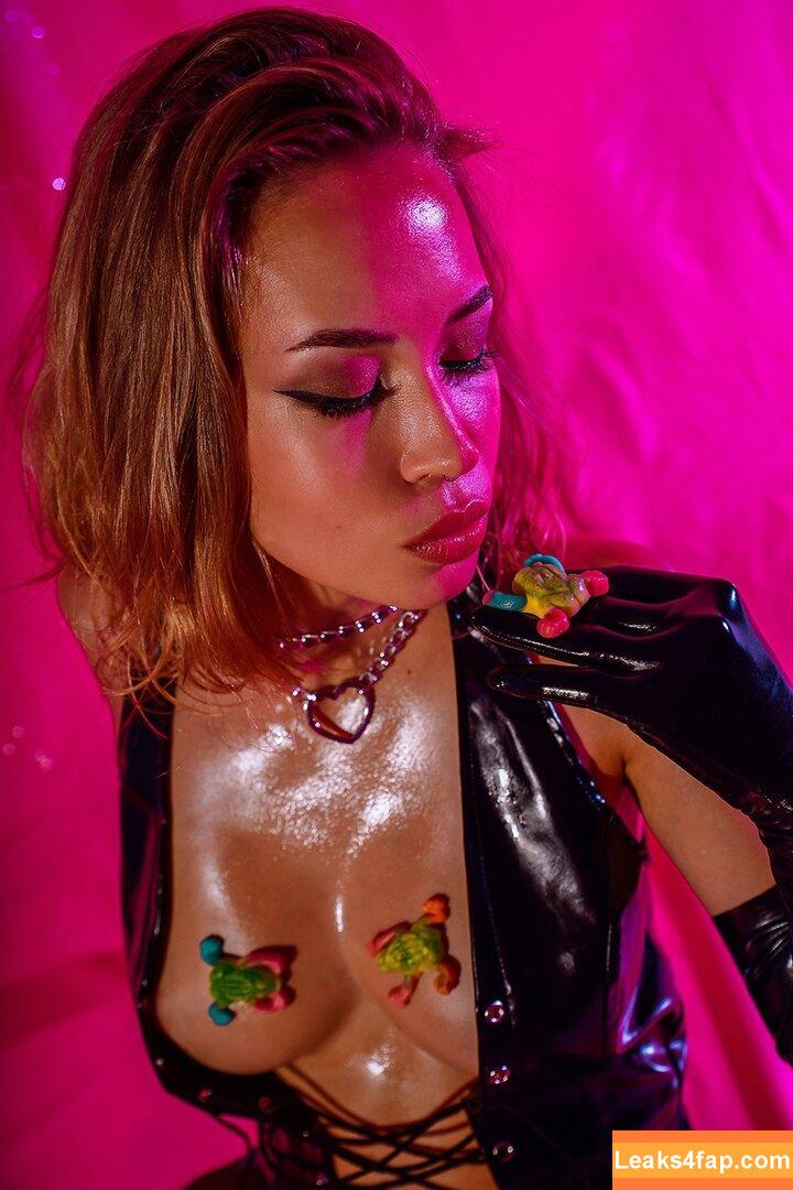 Oladushek11 / Natasha Roik leaked photo photo #0343