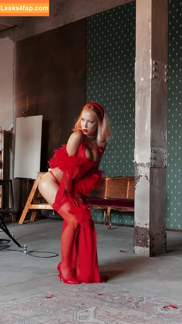Oladushek11 / Natasha Roik leaked photo photo #0394