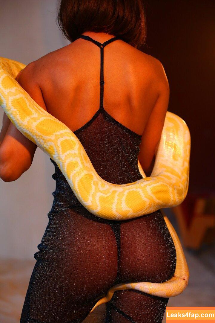 Oladushek11 / Natasha Roik leaked photo photo #0406