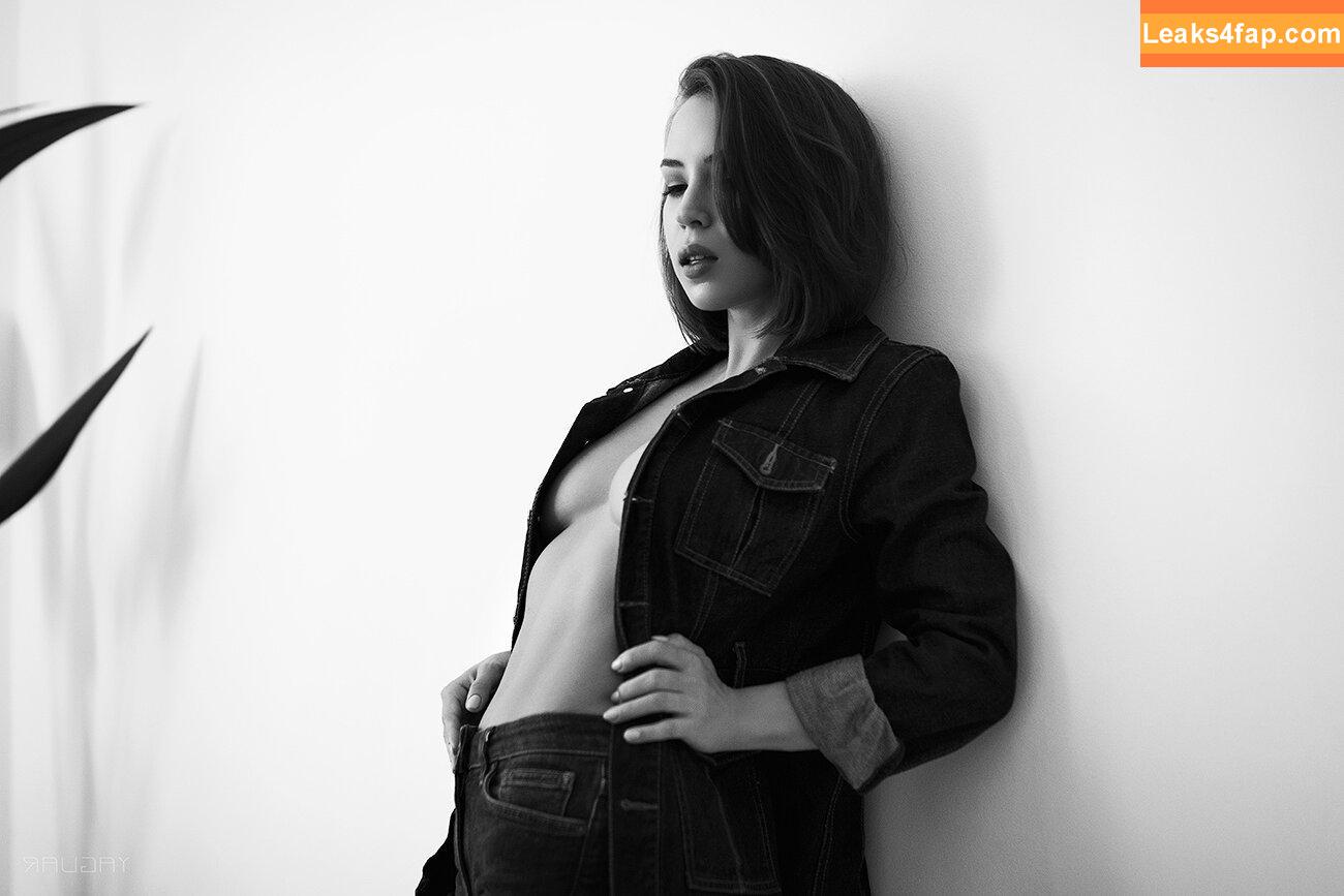 Oladushek11 / Natasha Roik leaked photo photo #0637