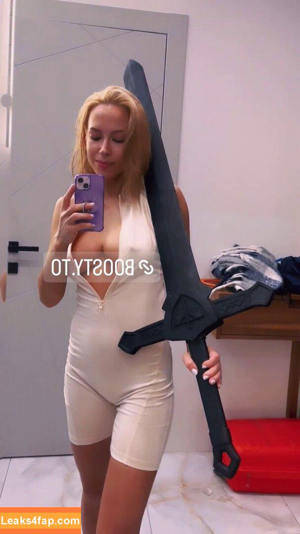 Oladushek11 / Natasha Roik leaked photo photo #0662