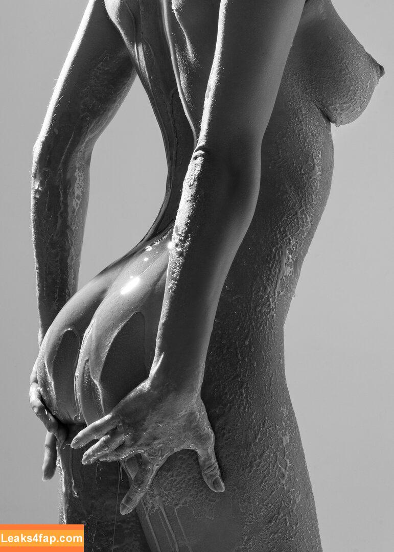 Oladushek11 / Natasha Roik leaked photo photo #0674