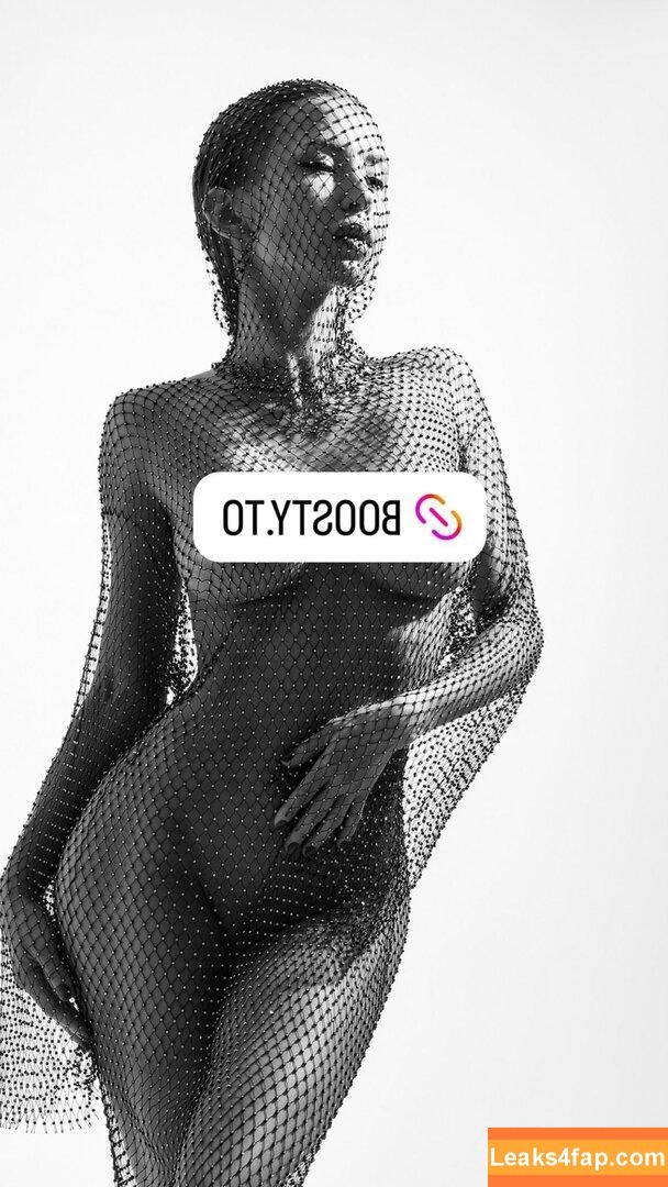 Oladushek11 / Natasha Roik leaked photo photo #0718