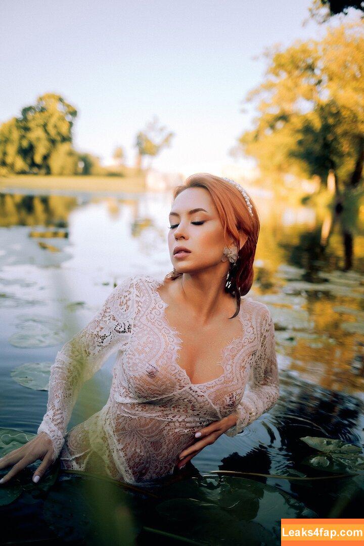 Oladushek11 / Natasha Roik leaked photo photo #0805