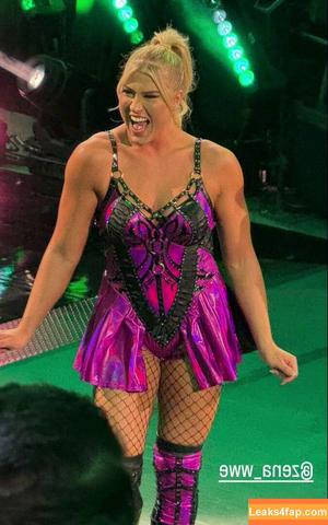 Olena Sadovska photo #0057