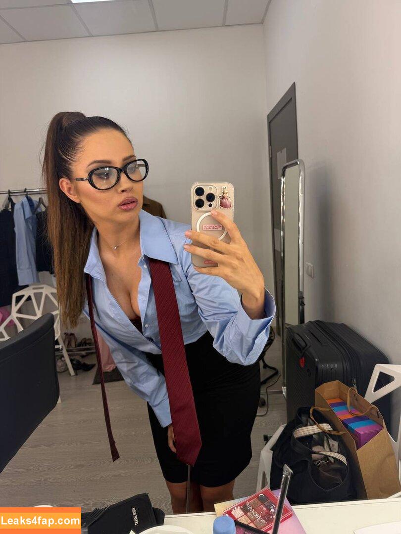 Olessya Ivanchenco / losenok95 leaked photo photo #0023