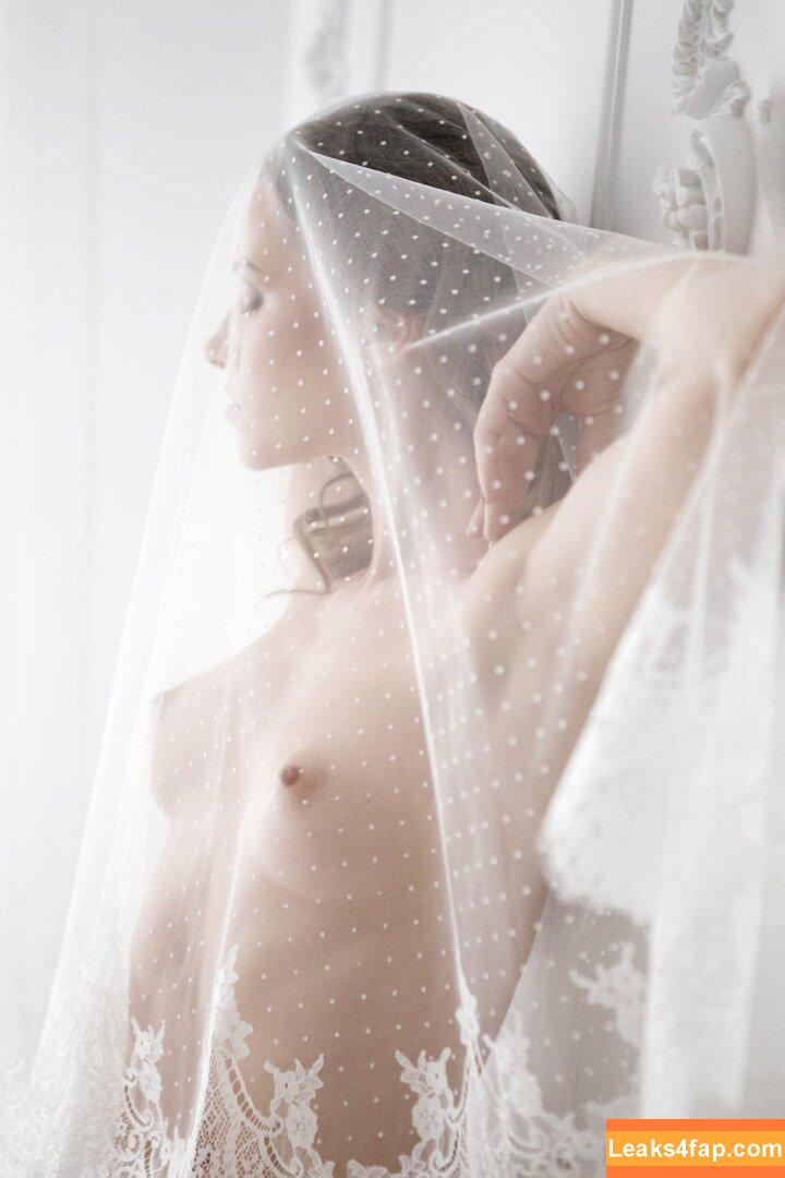 Olga Alberti / Beau M / Naomi D / olgaalberti leaked photo photo #0167