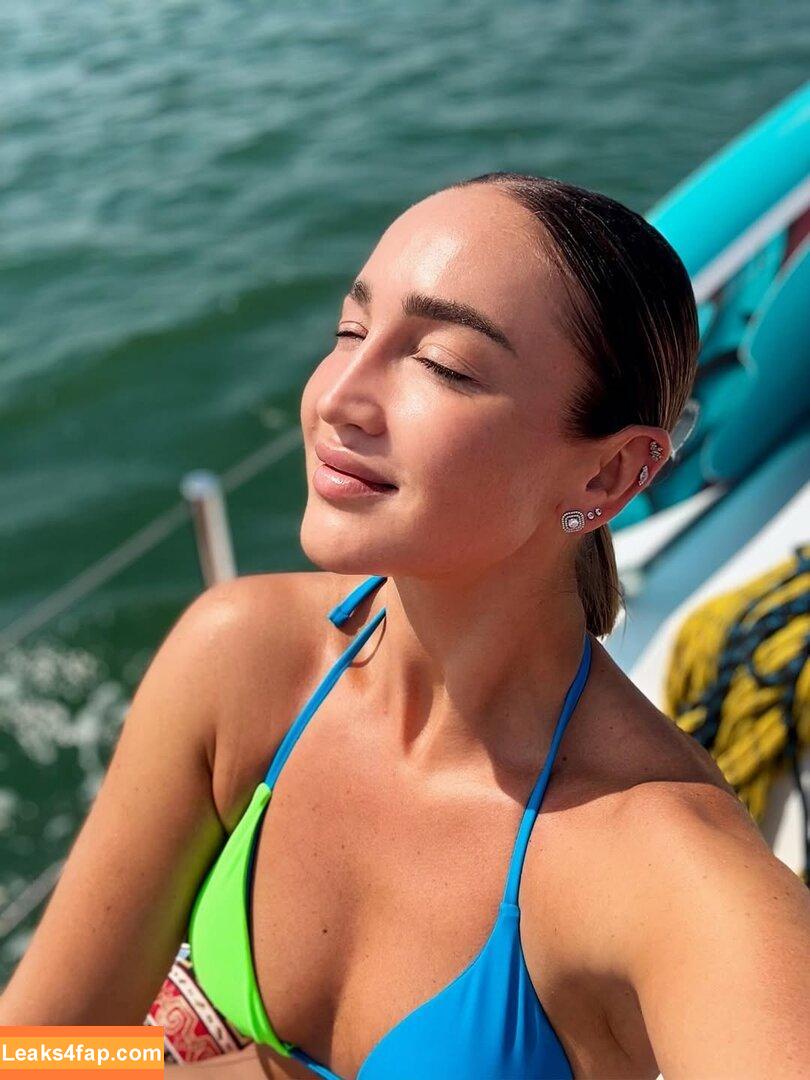Olga Buzova / buzova86 leaked photo photo #0015