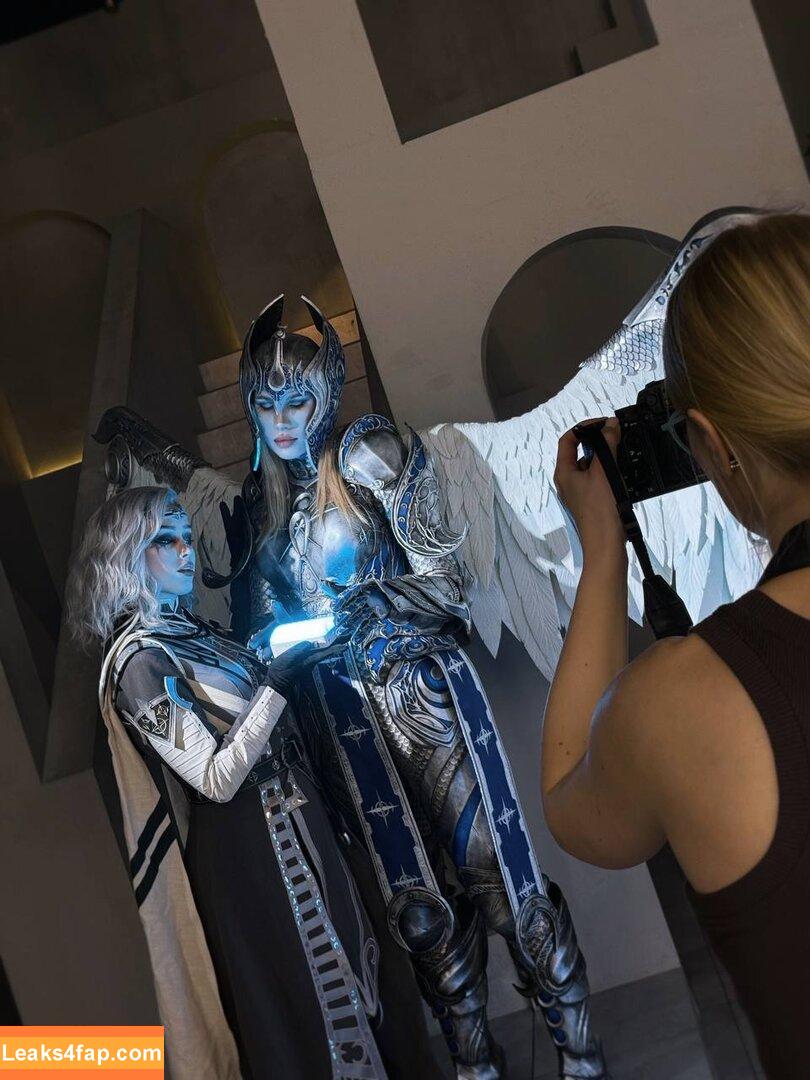 Olga Haku / Frau_Haku / hakutrans слитое фото фото #0143