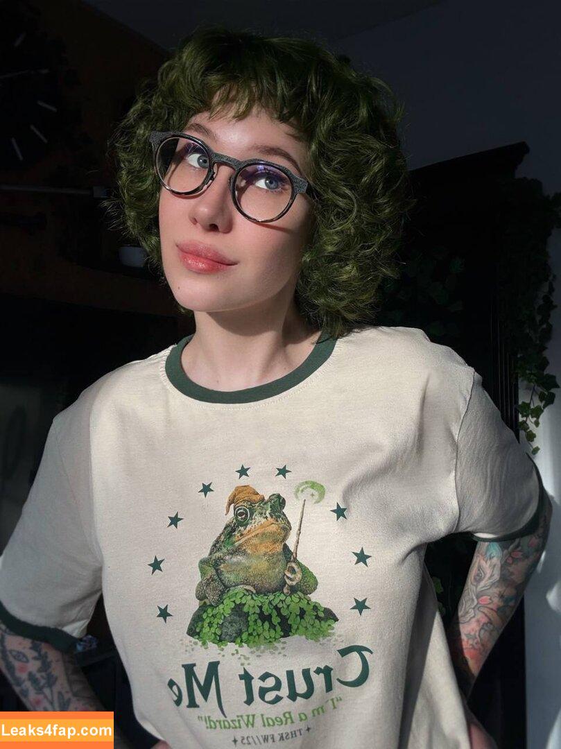 Olga Haku / Frau_Haku / hakutrans leaked photo photo #0147