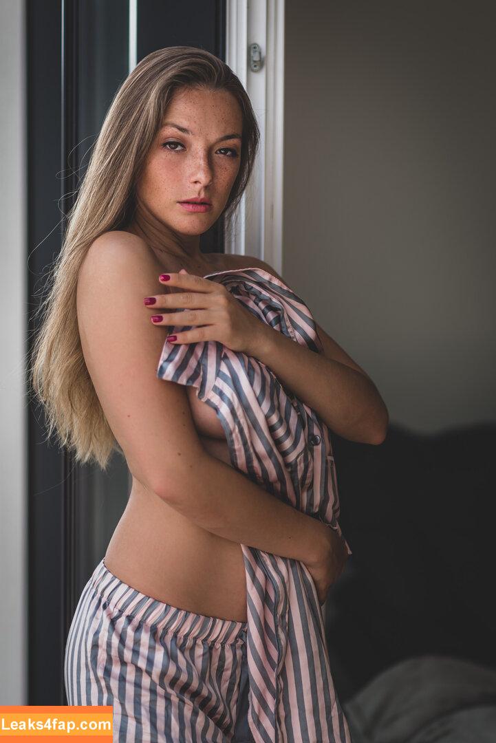 Olga Kobzar / bugs_bunny_gf слитое фото фото #0391