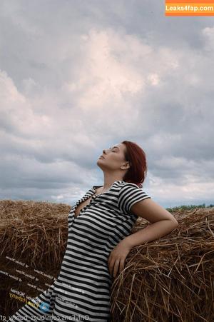 Olga Kobzar photo #0102