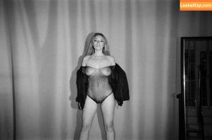 Olga Kobzar photo #0135