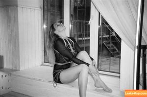 Olga Kobzar photo #0146