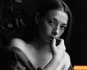 Olga Kobzar photo #0313