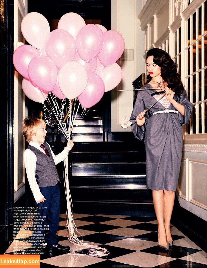 Olga Kurylenko / OlyaKurylenko / olgakurylenkoofficial leaked photo photo #0042