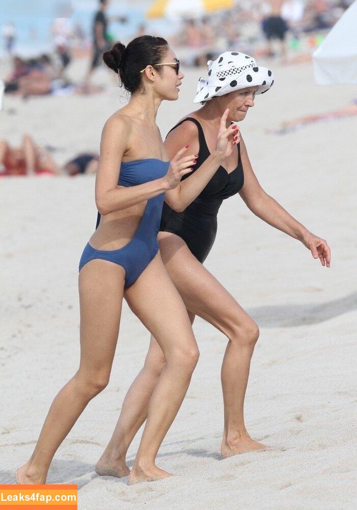 Olga Kurylenko / OlyaKurylenko / olgakurylenkoofficial leaked photo photo #0289