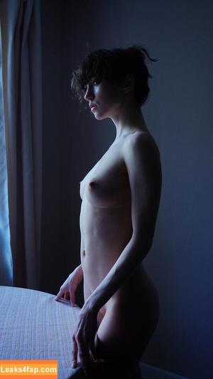 Olga Saharova photo #0384