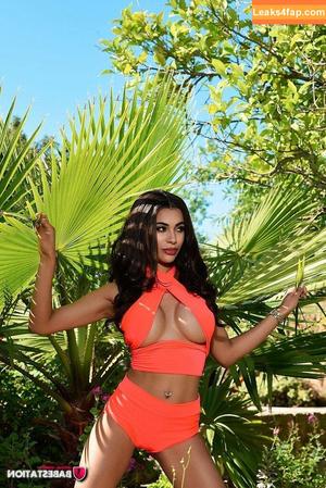Olivia Berzinc photo #0321