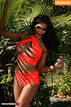 Olivia Berzinc photo #0328