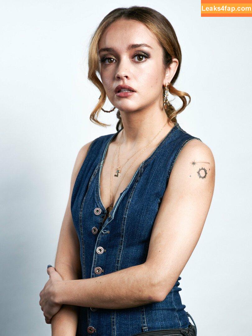 Olivia Cooke / livkatecooke слитое фото фото #0520