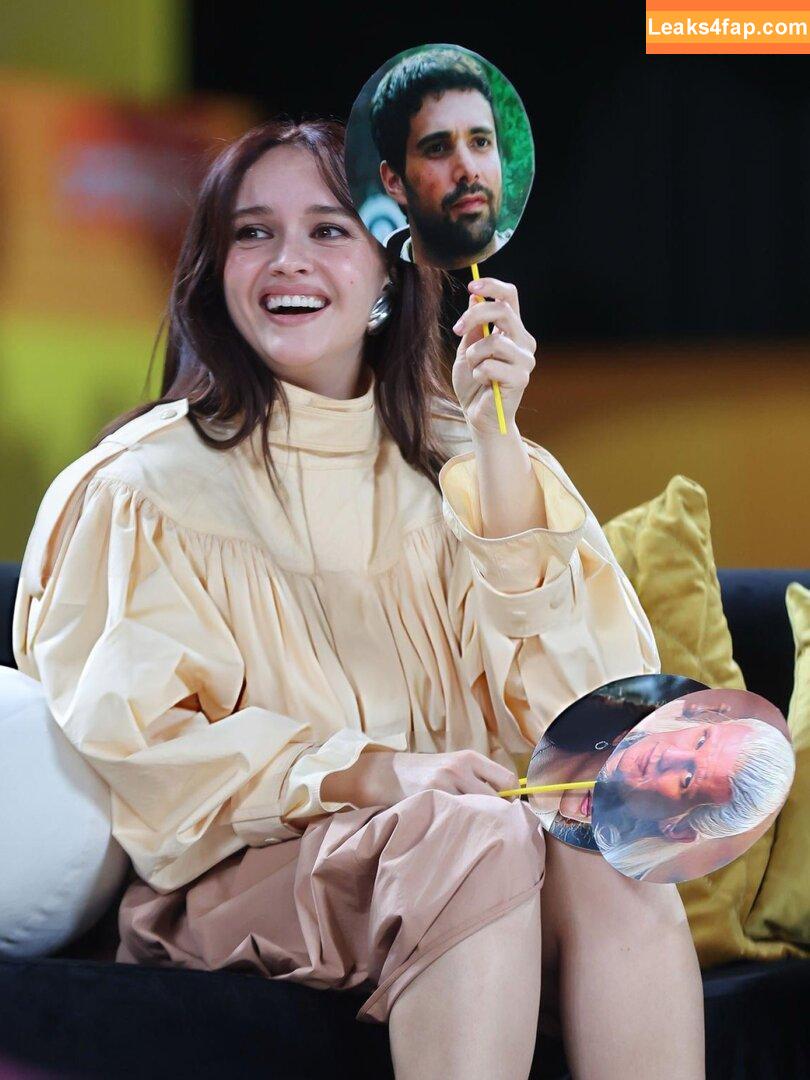 Olivia Cooke / livkatecooke слитое фото фото #0622