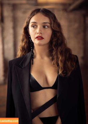 Olivia Cooke photo #0570