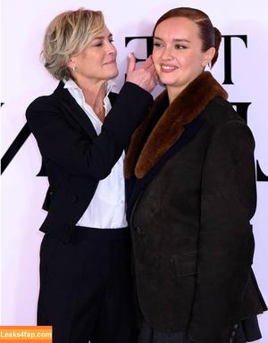 Olivia Cooke photo #0584