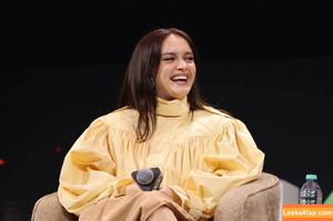 Olivia Cooke photo #0625