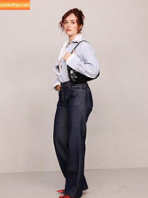 Olivia Cooke photo #0642