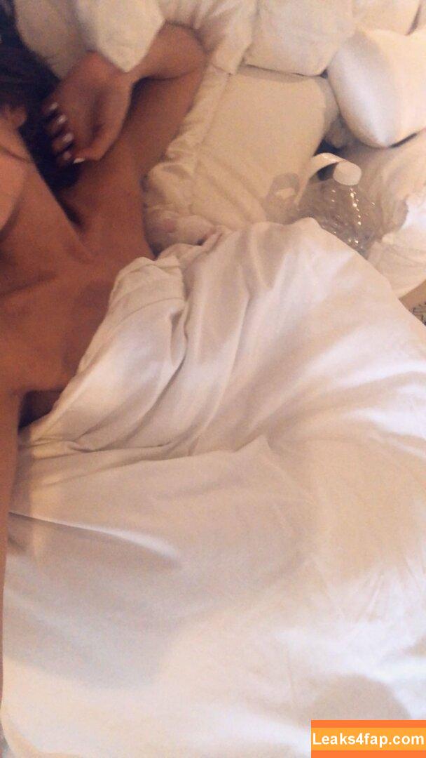 Olivia Culpo / oliviaculpo leaked photo photo #0239