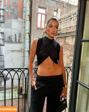 Olivia Culpo photo #0186