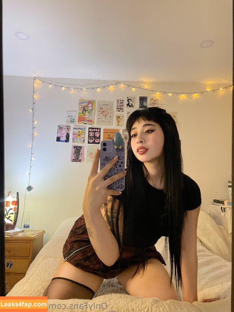 olivia.hara /  leaked photo photo #0012