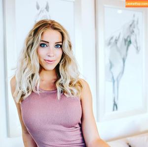 Olivia Harlan Dekker photo #0006