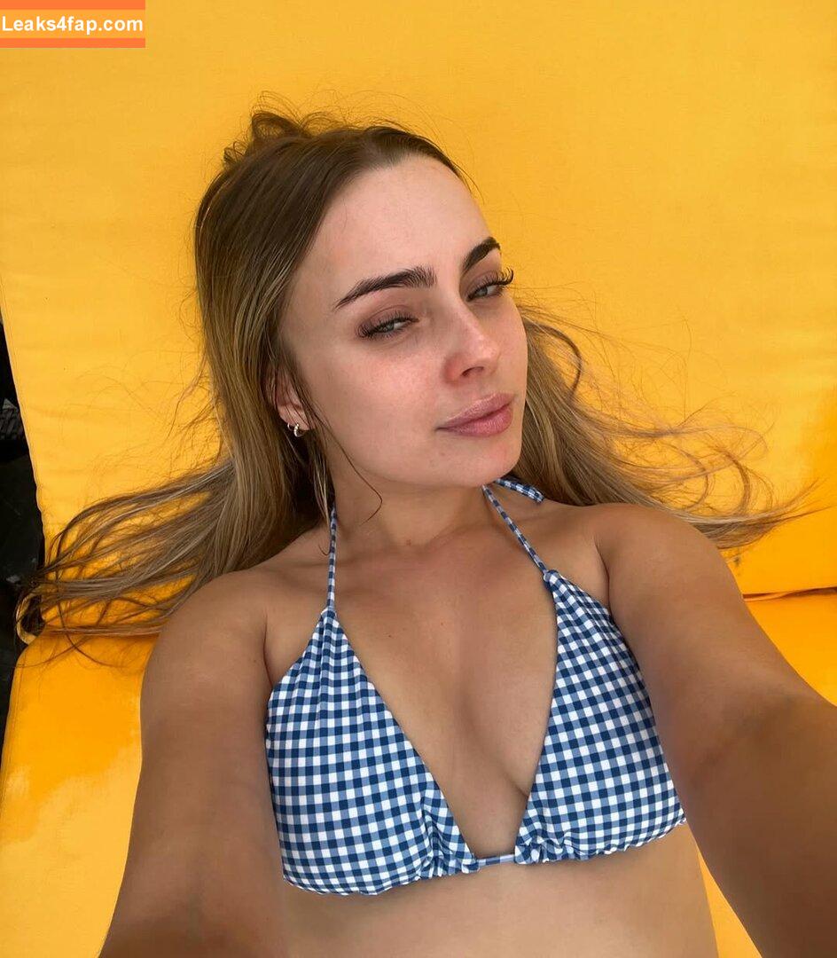 Olivia Hollands / oliviahollandss leaked photo photo #0050
