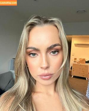 Olivia Hollands фото #0030