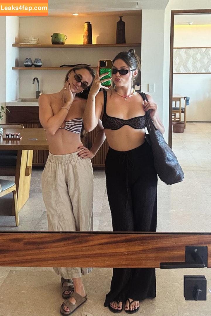 Olivia Holt / Non-Nude / Preview / olivia_holt leaked photo photo #0571