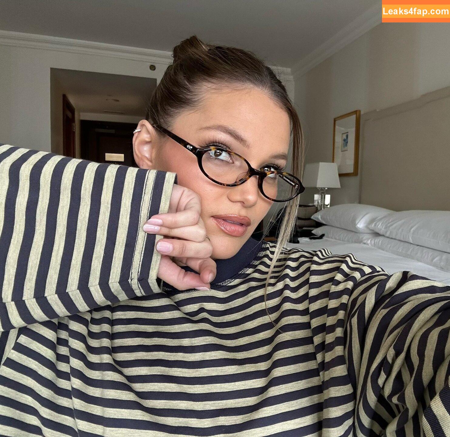 Olivia Holt / Non-Nude / Preview / olivia_holt leaked photo photo #0606