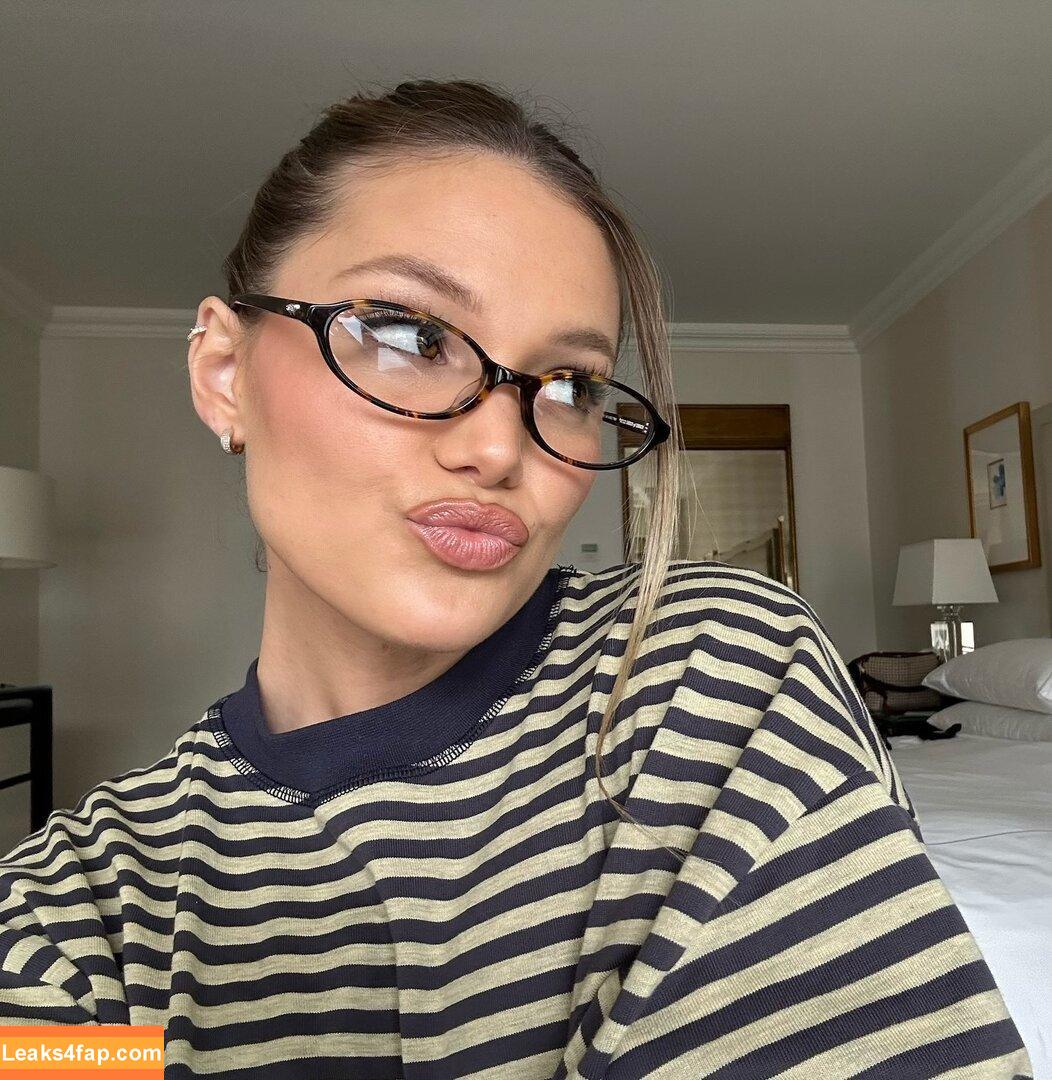 Olivia Holt / Non-Nude / Preview / olivia_holt leaked photo photo #0607