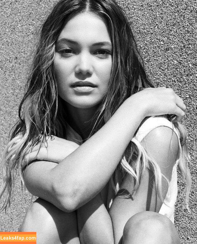 Olivia Holt / Non-Nude / Preview / olivia_holt leaked photo photo #0615