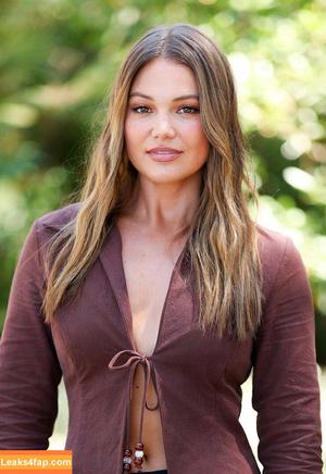 Olivia Holt photo #0549