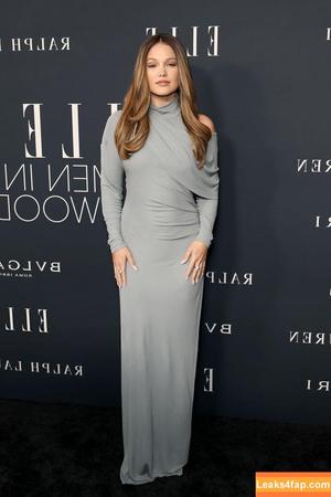 Olivia Holt photo #0636