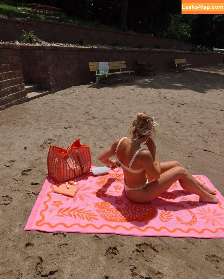 Olivia Ingledue / livfitllc leaked photo photo #0008