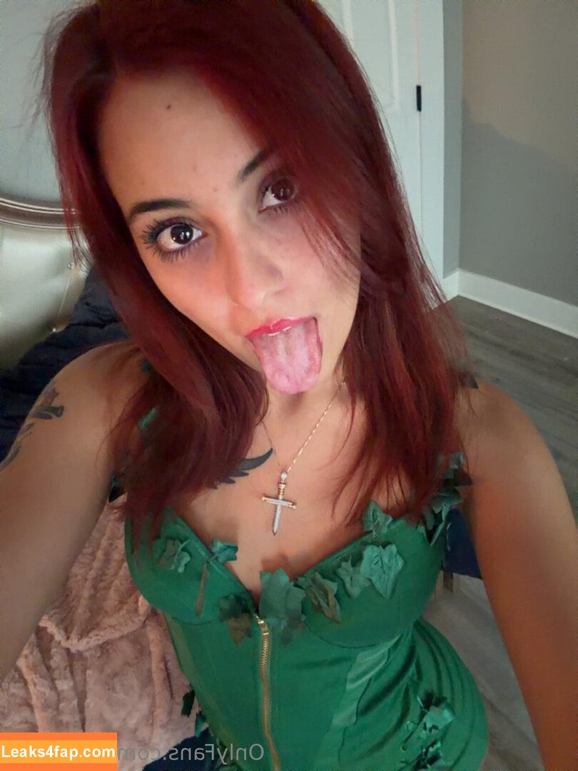 Olivia Jones / jonsie210 / oliviaannjones / oliviajonesfree leaked photo photo #0112