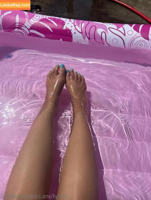 Olivia Jones photo #0036