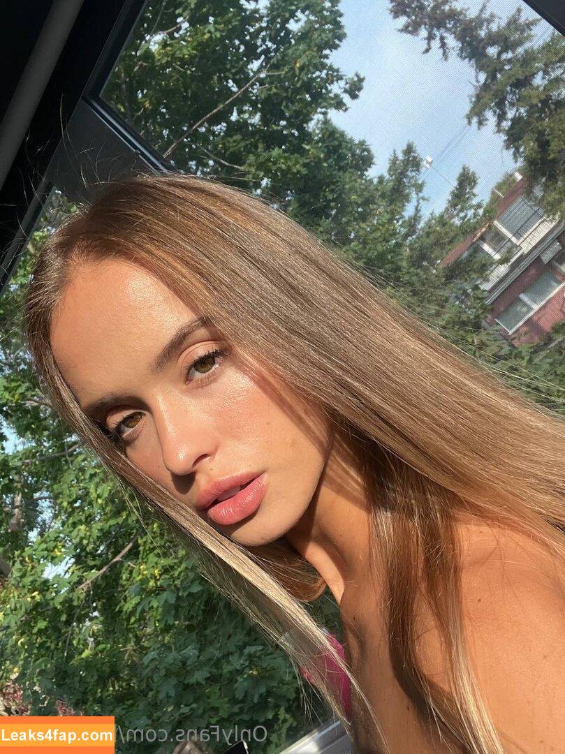 olivia_livy /  leaked photo photo #0017